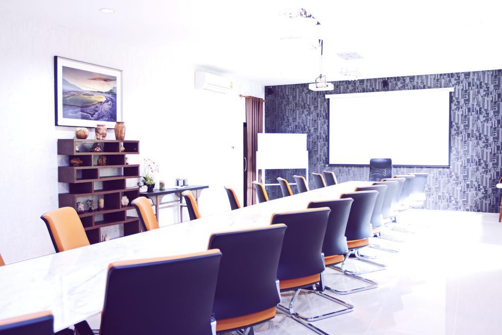 Vantage Health Resort Nong Prue Bagian luar foto
