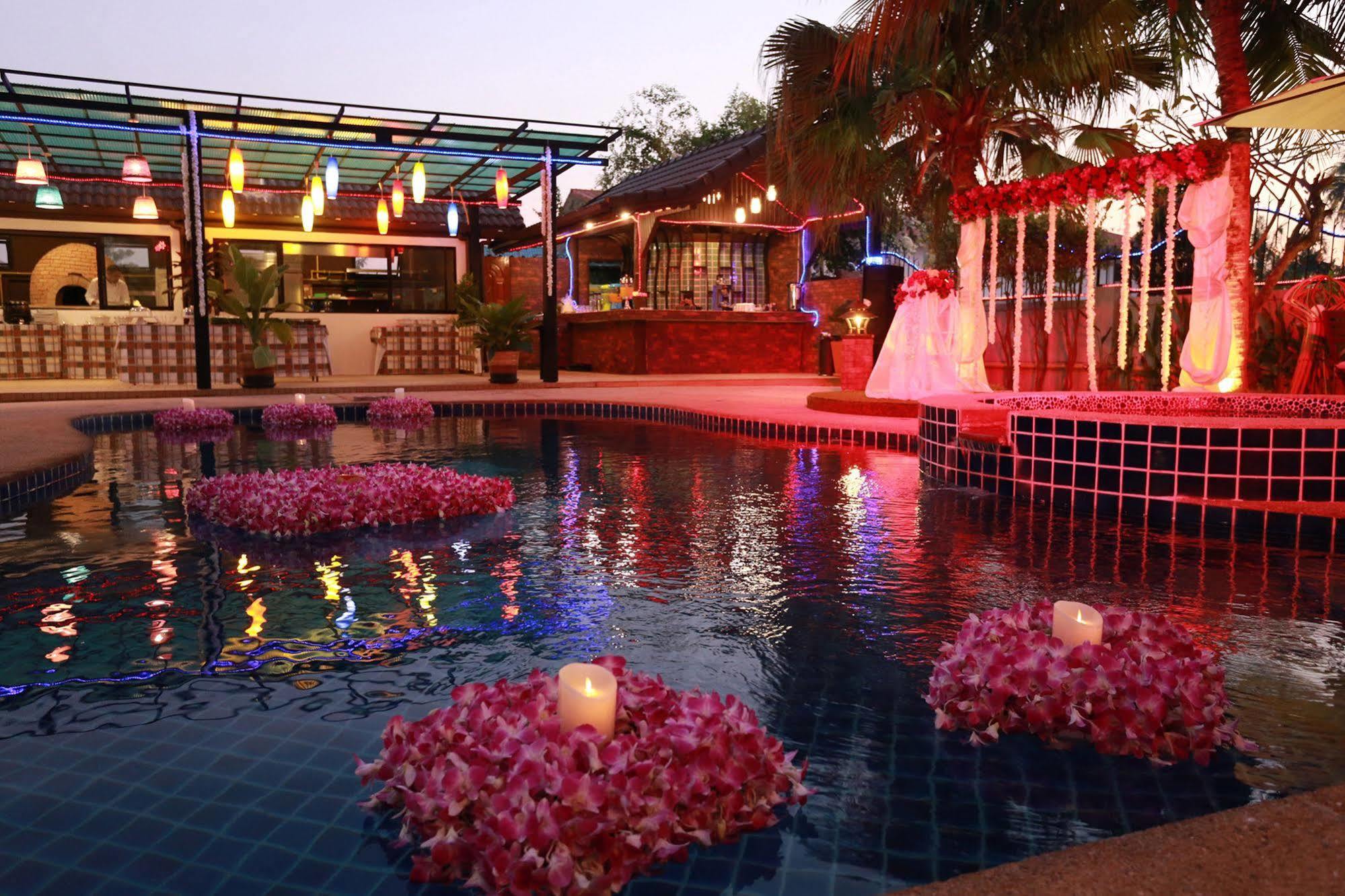 Vantage Health Resort Nong Prue Bagian luar foto